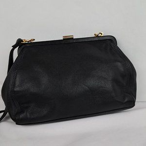 Liz Claiborne Leather Co Black Snap Crossbody Clutch Satchel Shape
